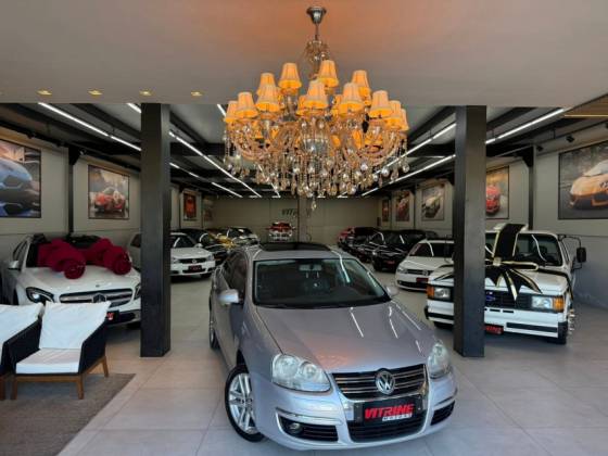 VOLKSWAGEN JETTA 2.5 I 20V 170CV GASOLINA 4P TIPTRONIC VOLKSWAGEN JETTA 2.5 I 20V 170CV GASOLINA 4P TIPTRONIC